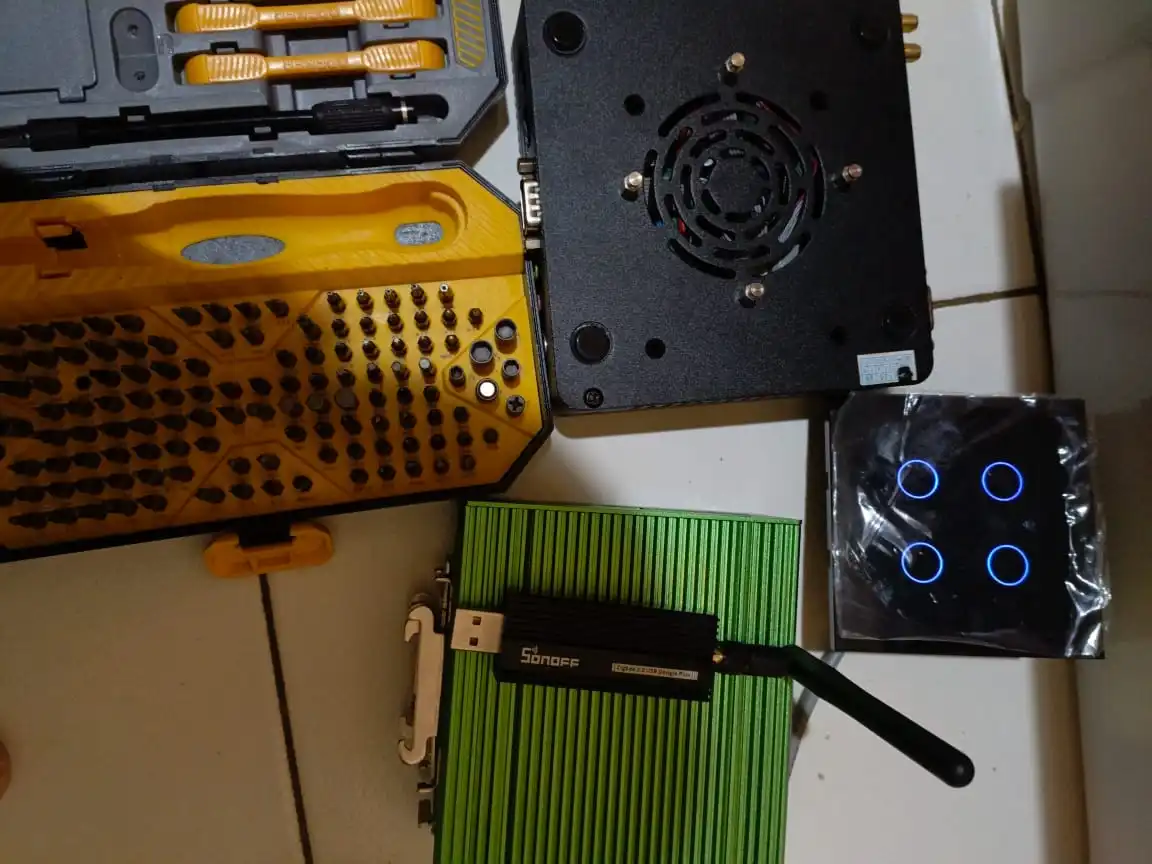 Cover Pengalaman Mengatur Saklar Pintar Zigbee via MQTT